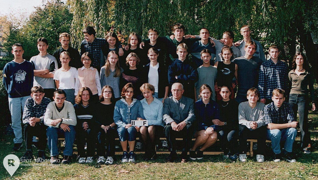 II Liceum Ogólnokształcące w Radomsku NASZA KLASA