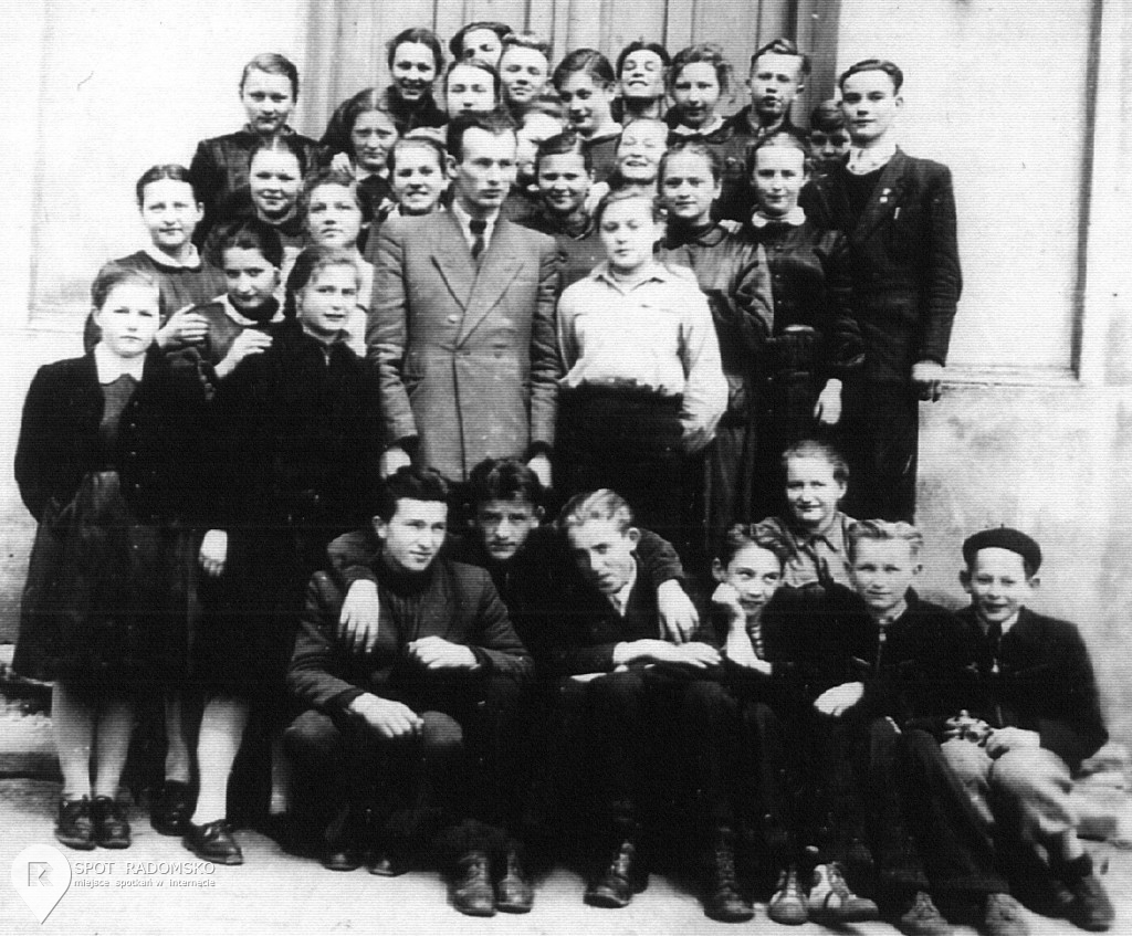 II Liceum Ogólnokształcące w Radomsku NASZA KLASA
