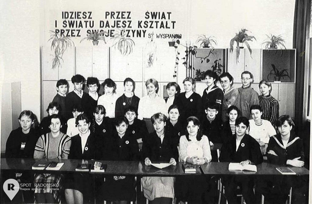 II Liceum Ogólnokształcące w Radomsku NASZA KLASA