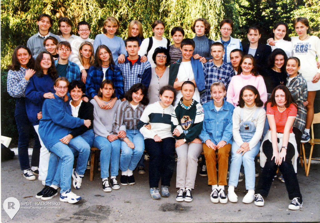II Liceum Ogólnokształcące w Radomsku NASZA KLASA