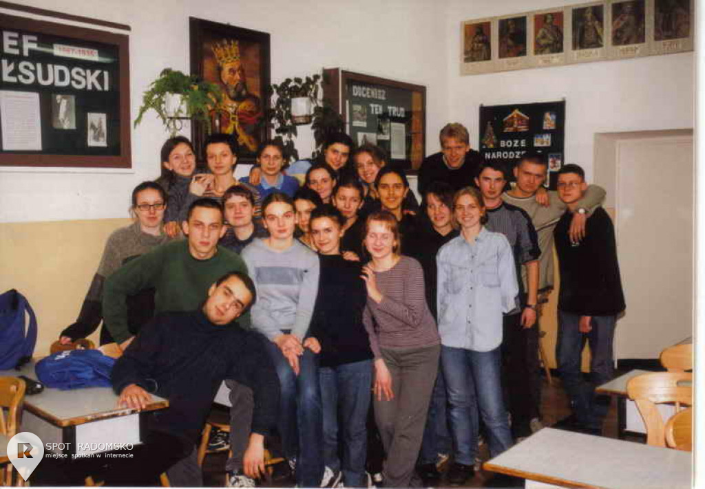II Liceum Ogólnokształcące w Radomsku NASZA KLASA