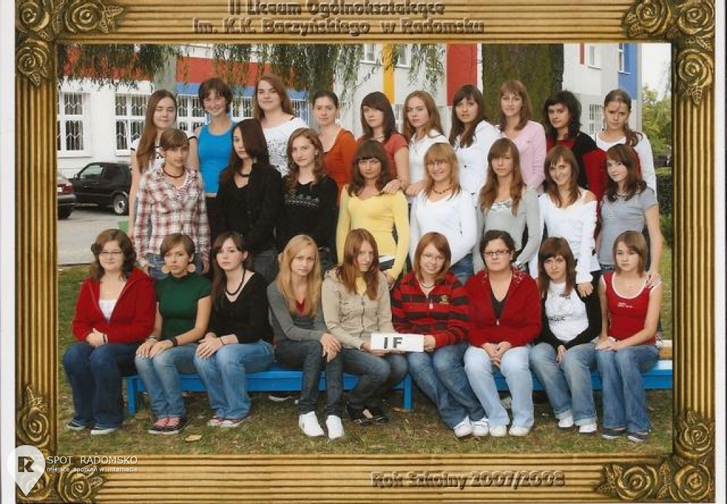 II Liceum Ogólnokształcące w Radomsku NASZA KLASA