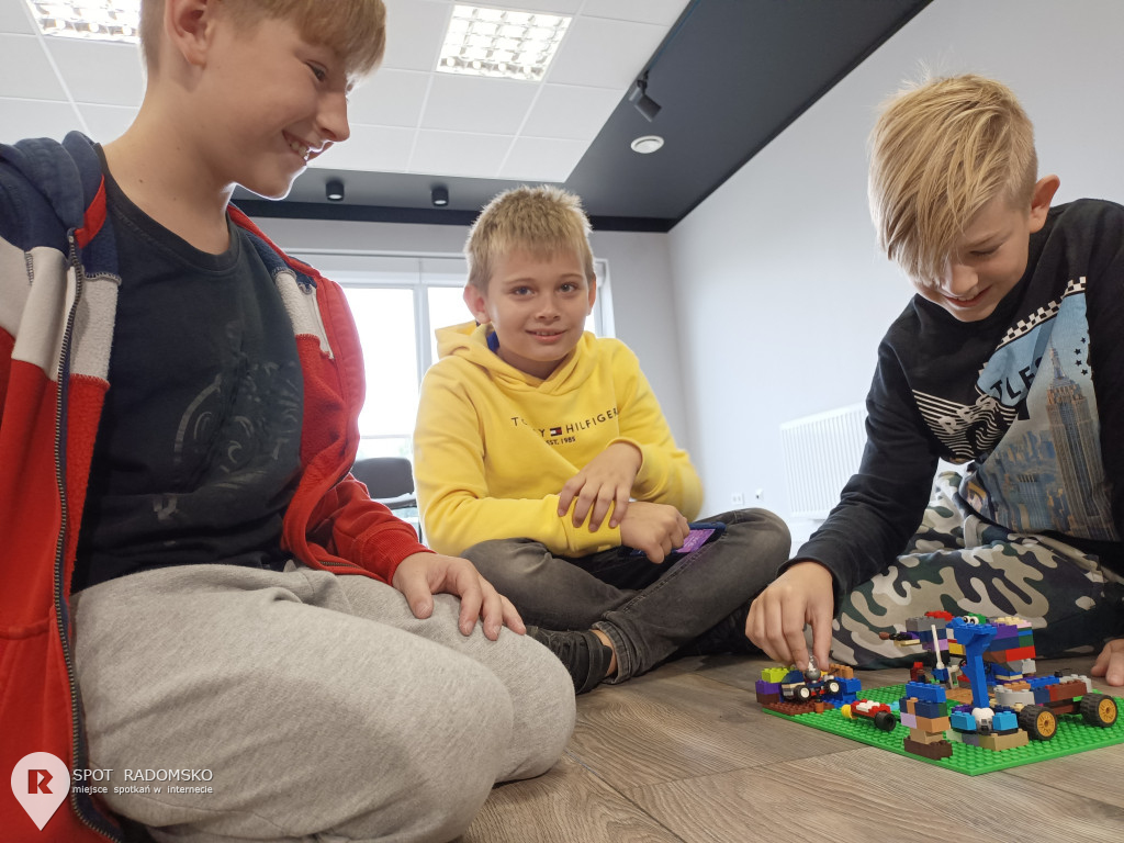 Warsztaty z robotyki i programowania w GOK Kodrąb