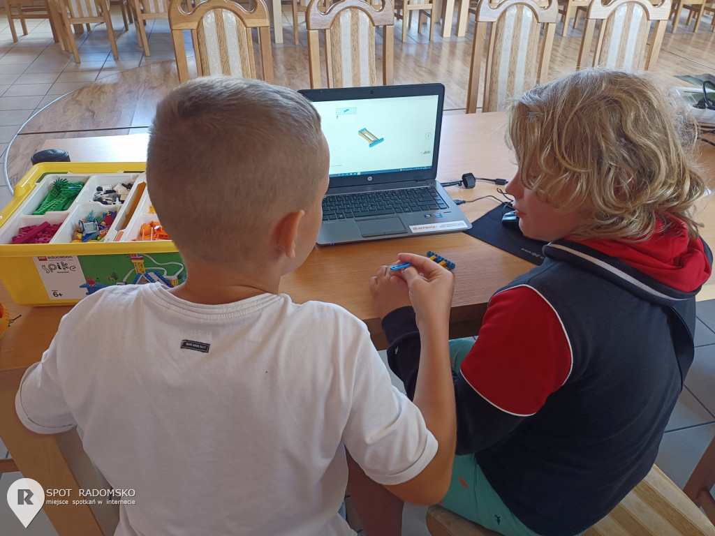 Warsztaty z robotyki i programowania w Kamieńsku