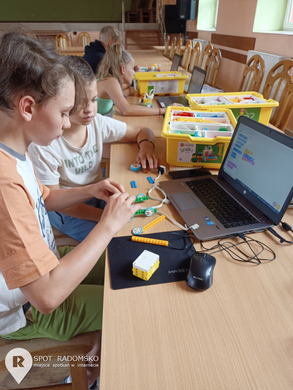 Warsztaty z robotyki i programowania w Kamieńsku