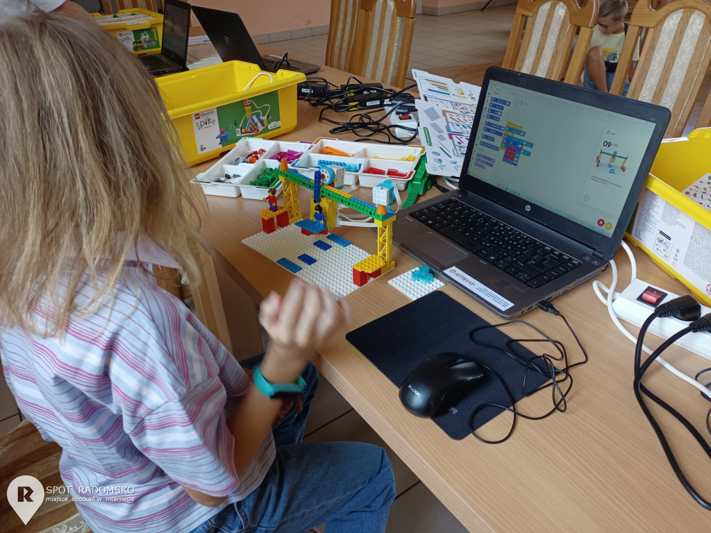 Warsztaty z robotyki i programowania w Kamieńsku