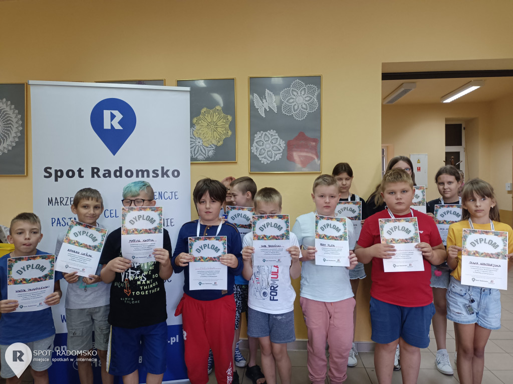 Warsztaty z robotyki i programowania w Dobryszycach