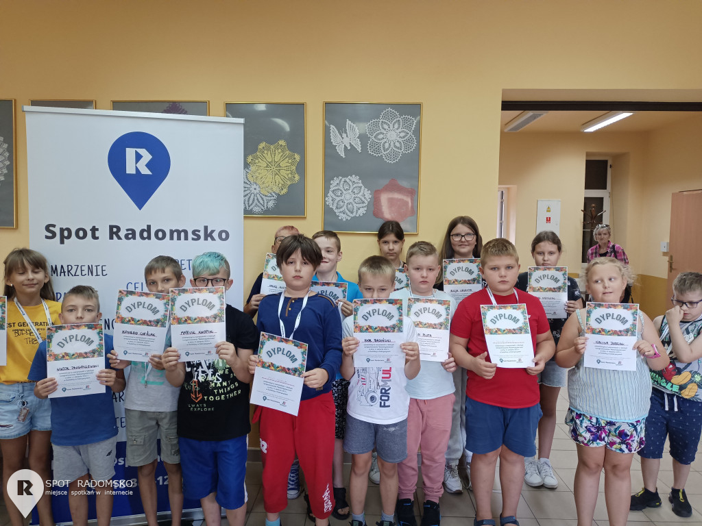 Warsztaty z robotyki i programowania w Dobryszycach