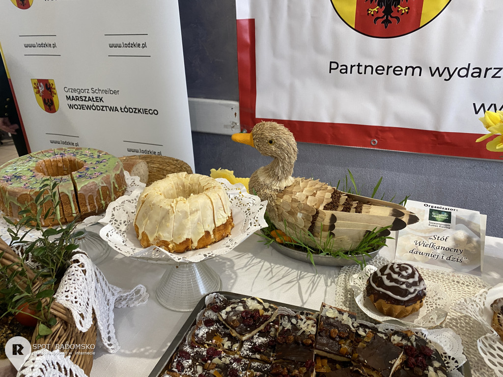?Stół wielkanocny dawniej i dziś - Stowarzyszenie Kobiet Kietlina poczęstowało gości