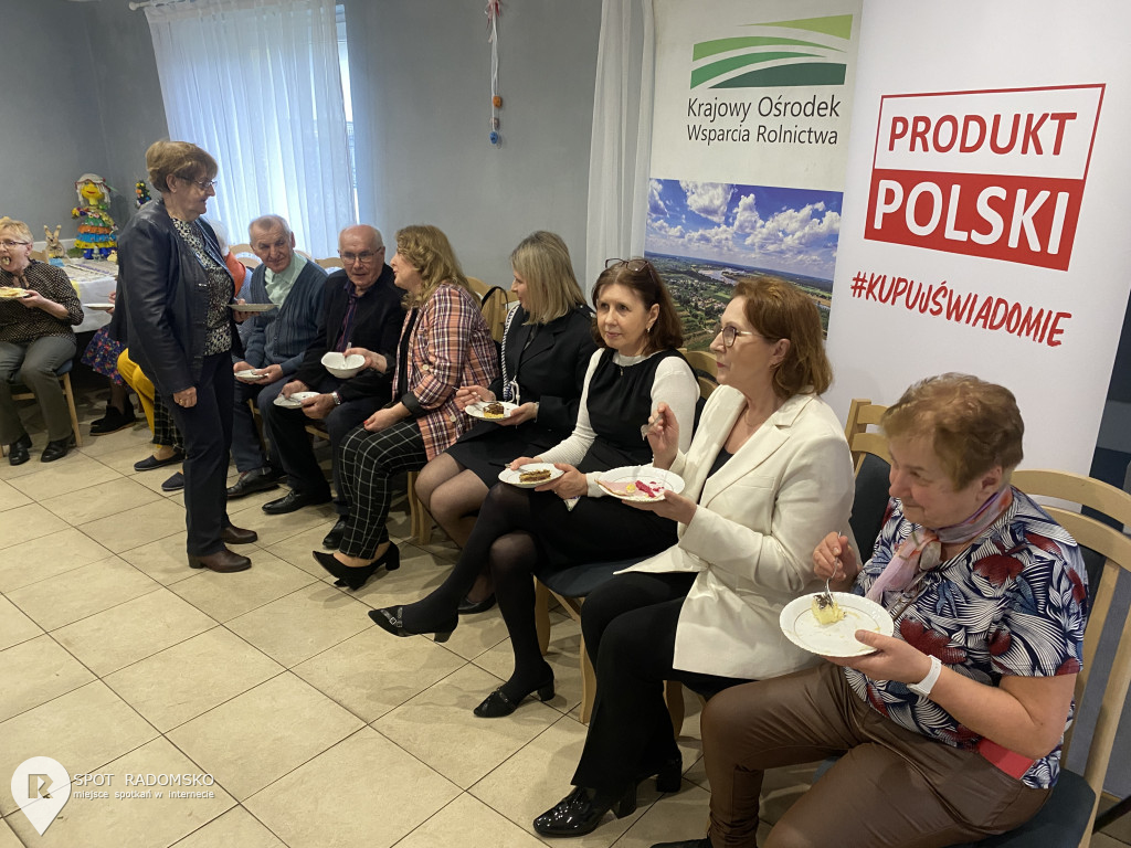 ?Stół wielkanocny dawniej i dziś - Stowarzyszenie Kobiet Kietlina poczęstowało gości