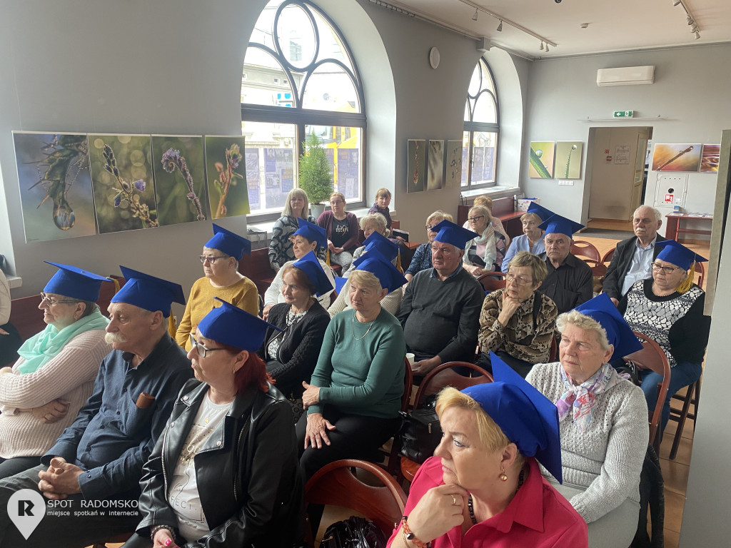 ?? Senior z pasją - konferencja RUTW w Radomsku