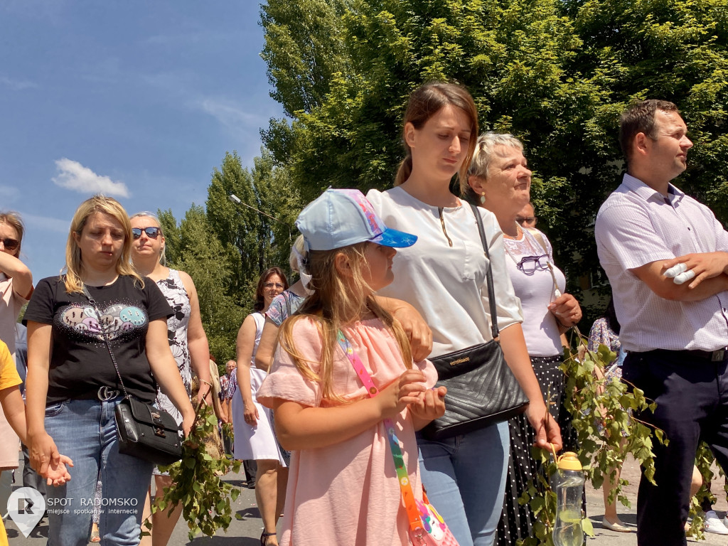 ⛪️ Procesja Bożego Ciała parafii NMP w Radomsku.