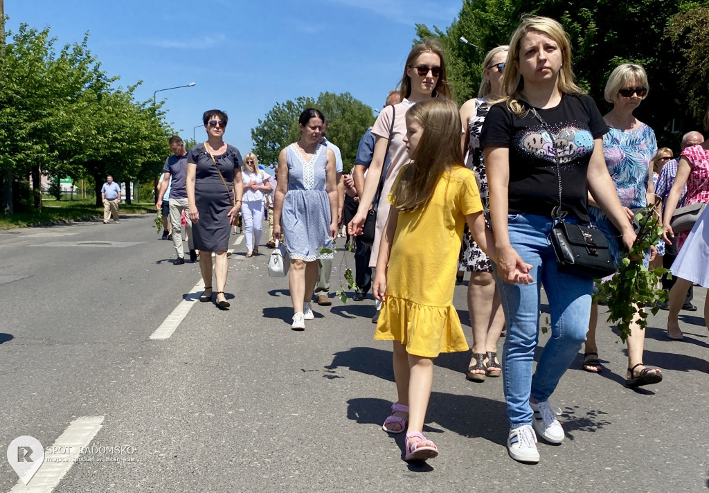 ⛪️ Procesja Bożego Ciała parafii NMP w Radomsku.