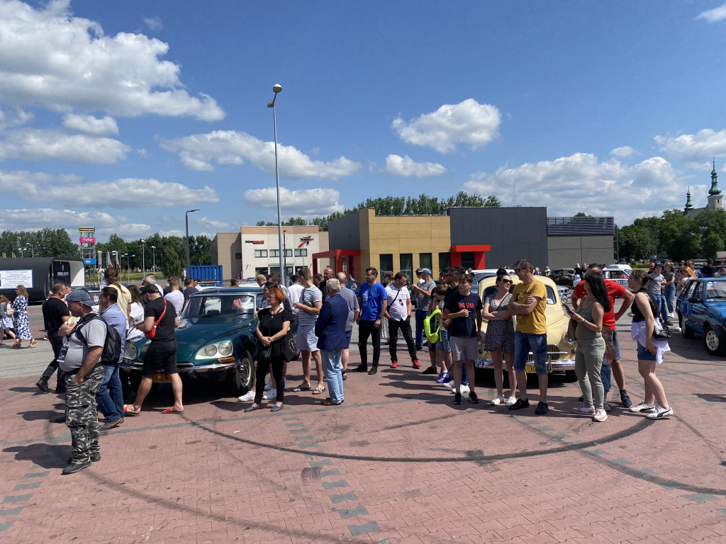 ?️ VI Ogólnopolski zlot Auto-Moto Weteran