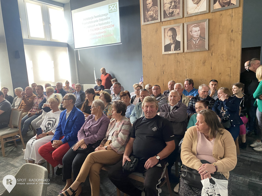 Debata o spalarni odpadów na osiedlu w Radomsku