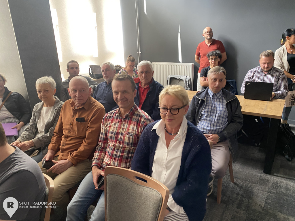 Debata o spalarni odpadów na osiedlu w Radomsku