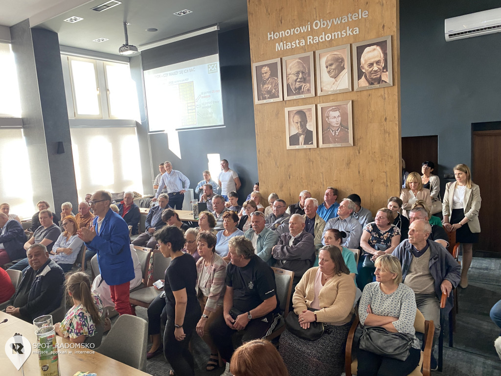 Debata o spalarni odpadów na osiedlu w Radomsku