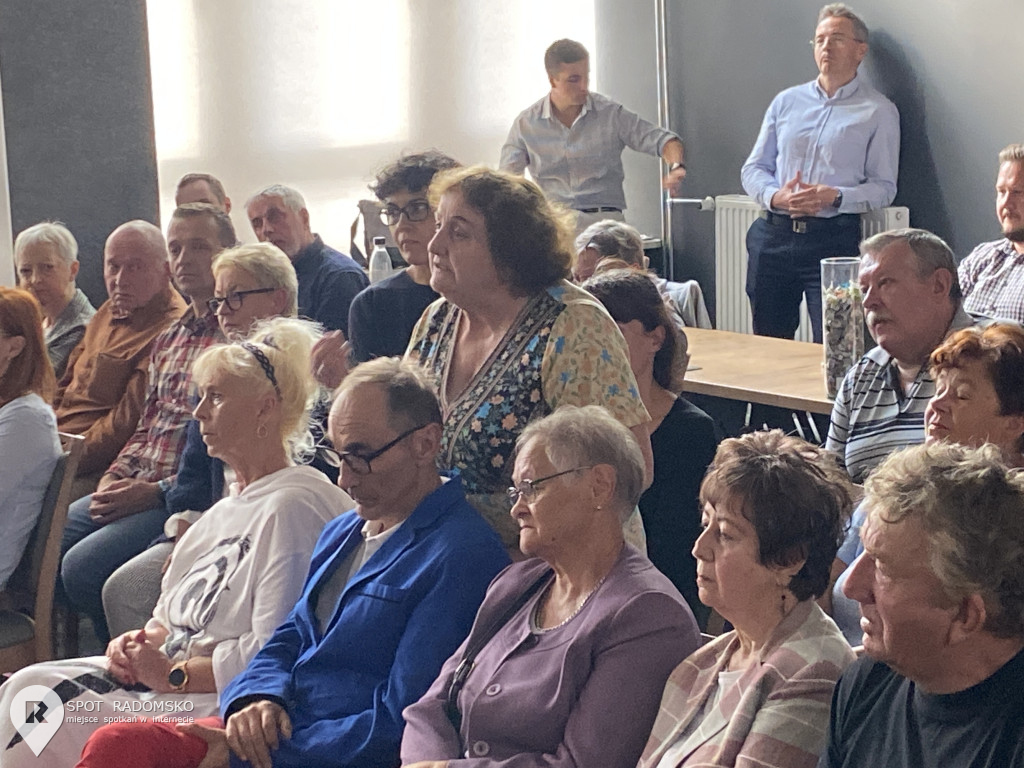 Debata o spalarni odpadów na osiedlu w Radomsku