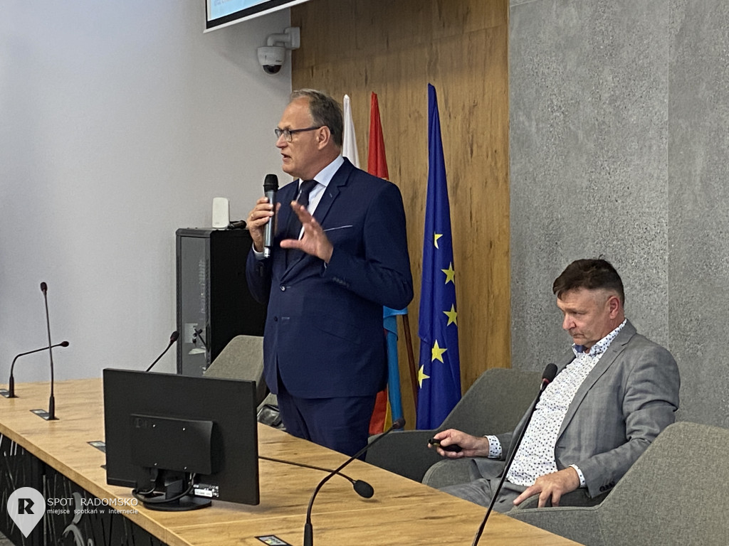 Debata o spalarni odpadów na osiedlu w Radomsku