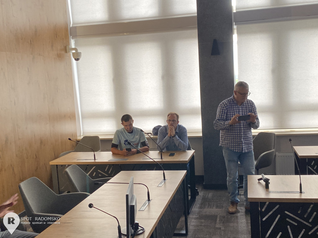 Debata o spalarni odpadów na osiedlu w Radomsku