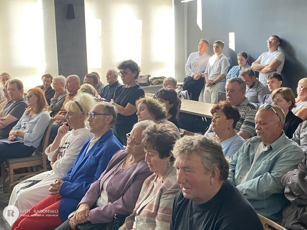Debata o spalarni odpadów na osiedlu w Radomsku