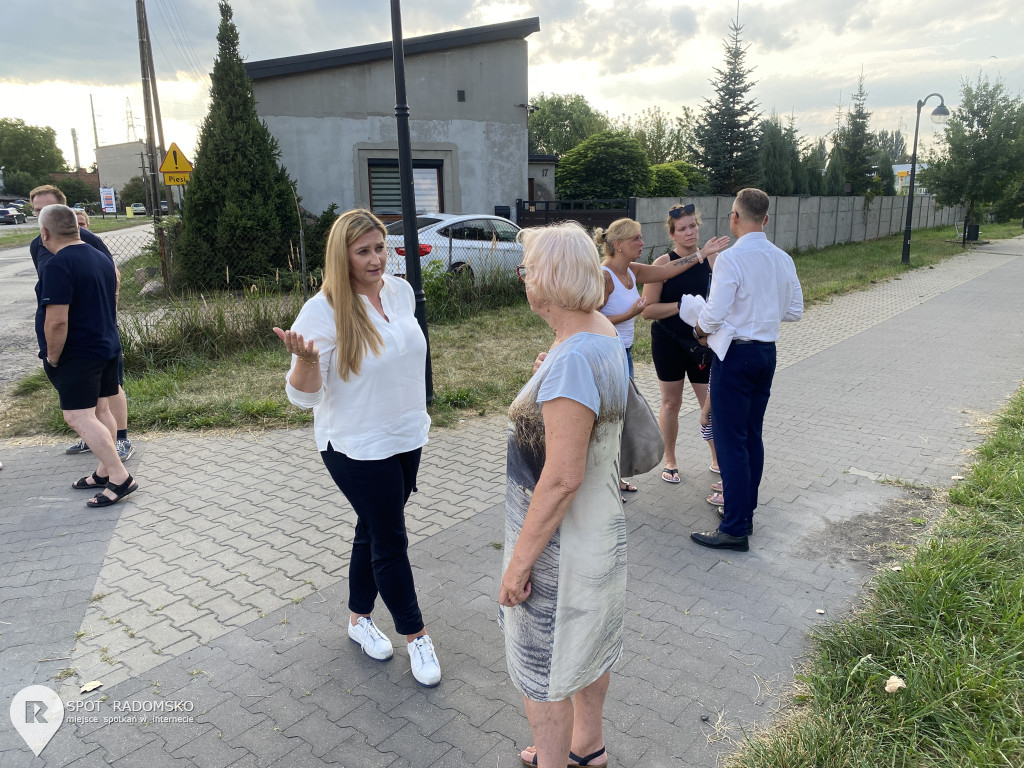 ? Protest mieszkańców Radomska przy ul. Zgoda 14