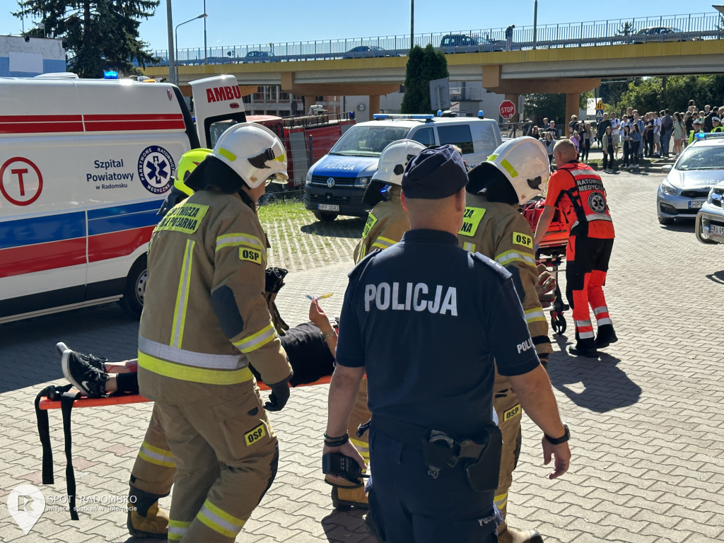 ?Terrorysta w ZSP nr 1 w Radomsku - to ćwiczenia