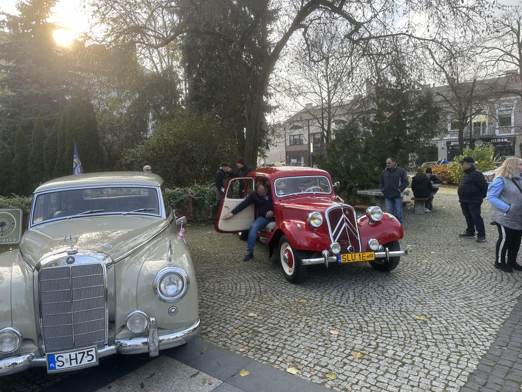 Auto Classic XII. Parada klasyków ulicami Radomska