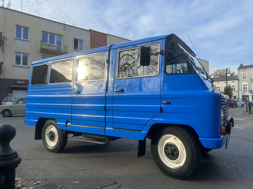 Auto Classic XII. Parada klasyków ulicami Radomska