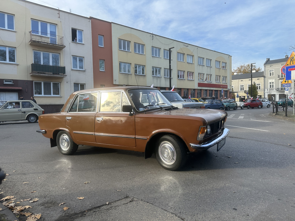 Auto Classic XII. Parada klasyków ulicami Radomska