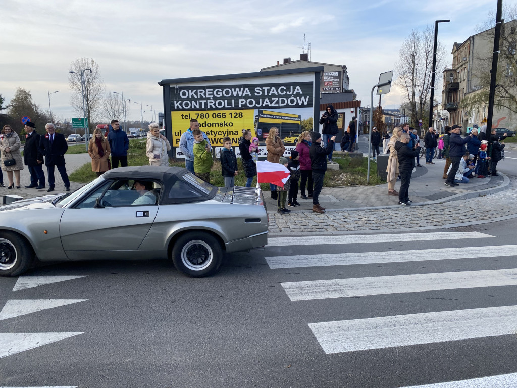 Auto Classic XII. Parada klasyków ulicami Radomska