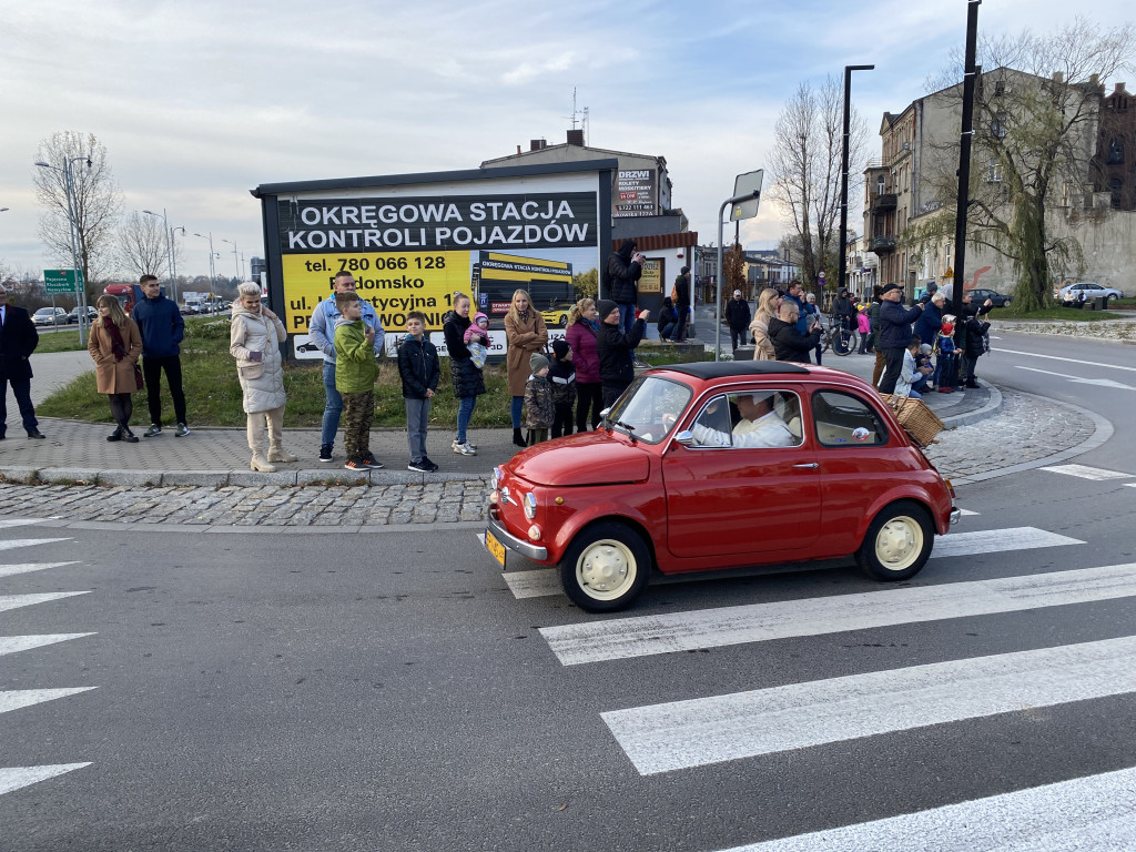 Auto Classic XII. Parada klasyków ulicami Radomska