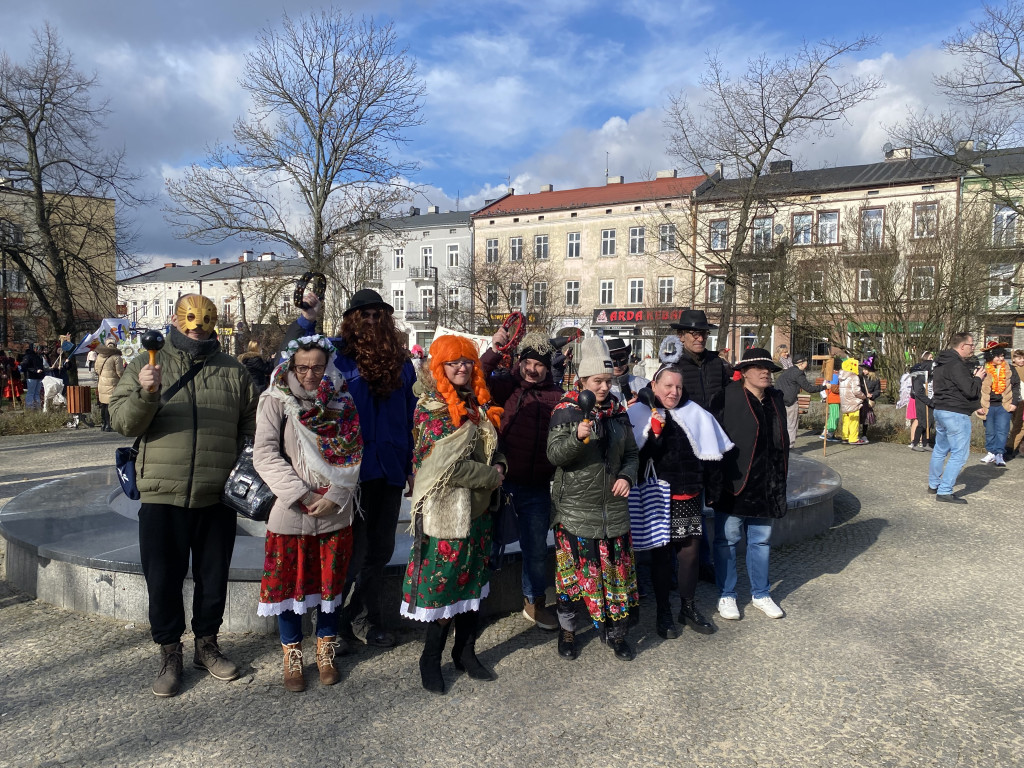 Zapusty w Radomsku 2024. Barwny ostatkowy korowód