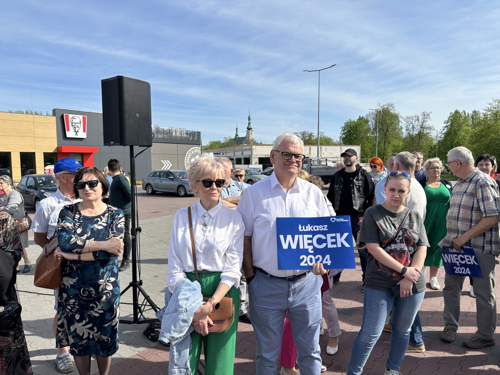 Prezydent Warszawy Rafał Trzaskowski w Radomsku