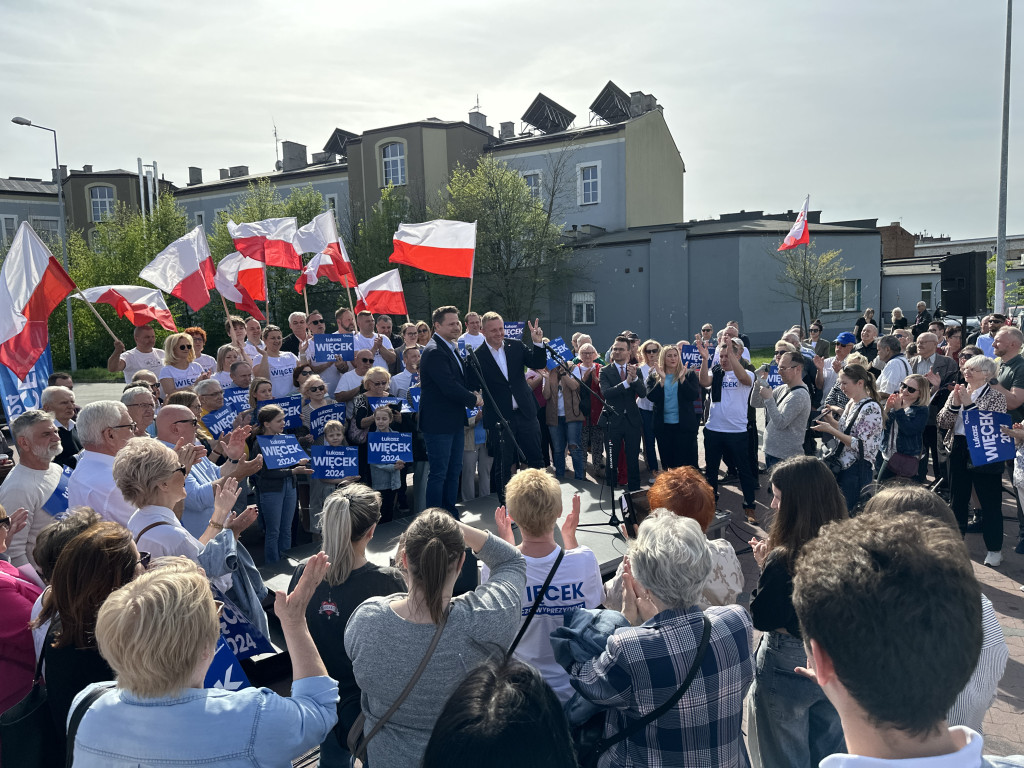 Prezydent Warszawy Rafał Trzaskowski w Radomsku