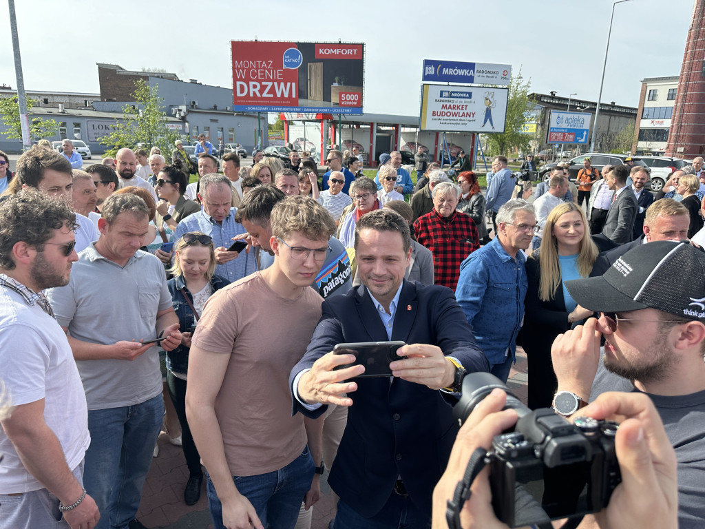 Prezydent Warszawy Rafał Trzaskowski w Radomsku