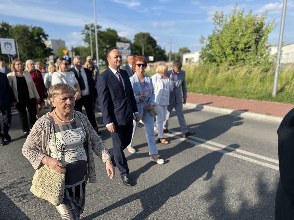 Procesja z Relikwiami Świętej Jadwigi Królowej