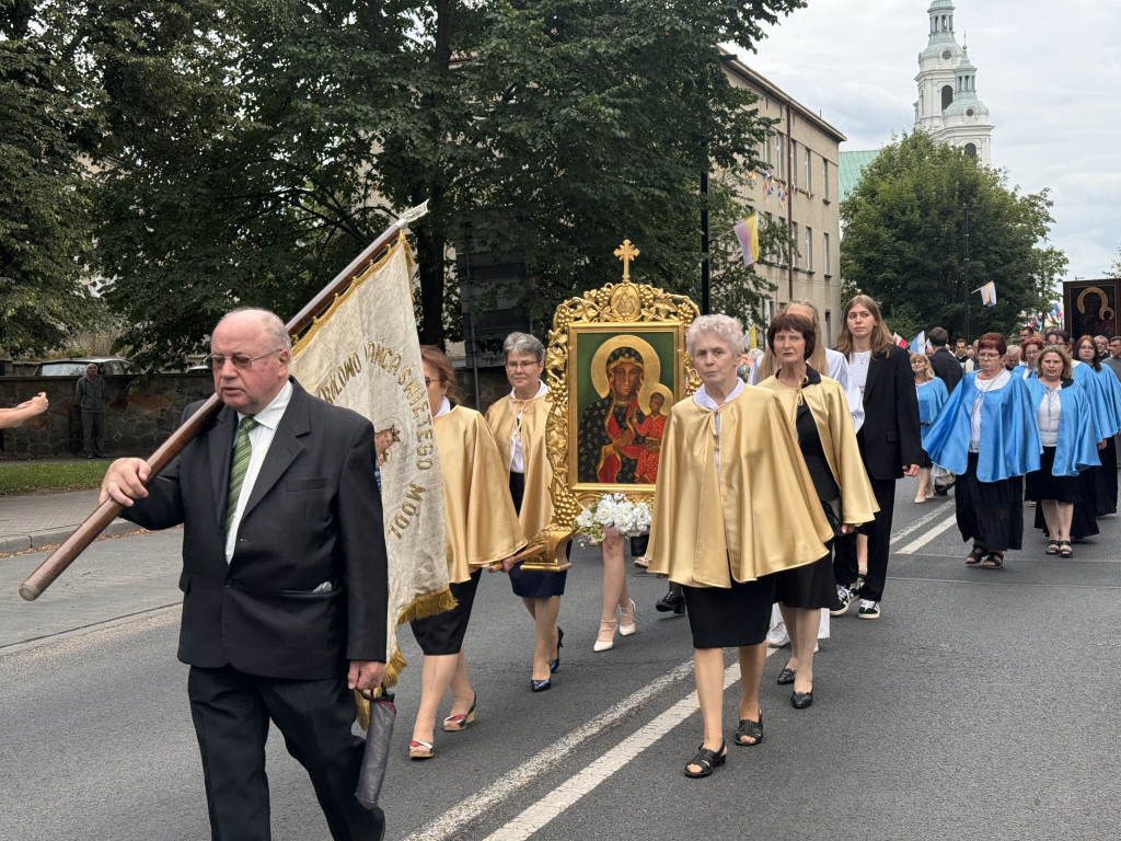 Peregrynacja 2024: Ojcowie Franciszkanie