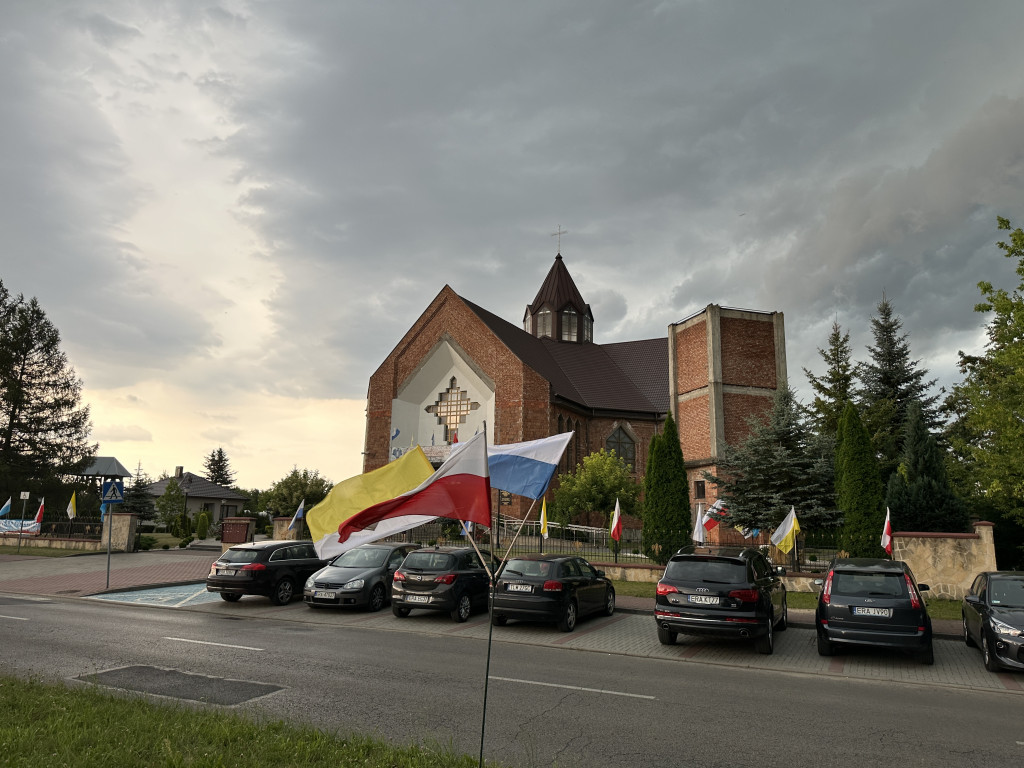 Peregrynacja 2024: Parafia św. Jadwigi Królowej