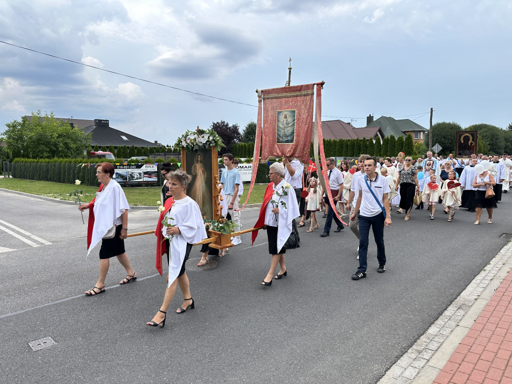 Parafia Najświętszego Serca Pana Jezusa w Radomsku