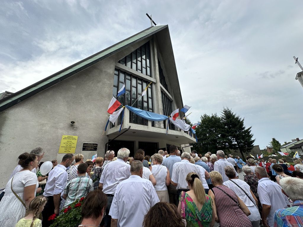 Parafia Najświętszego Serca Pana Jezusa w Radomsku