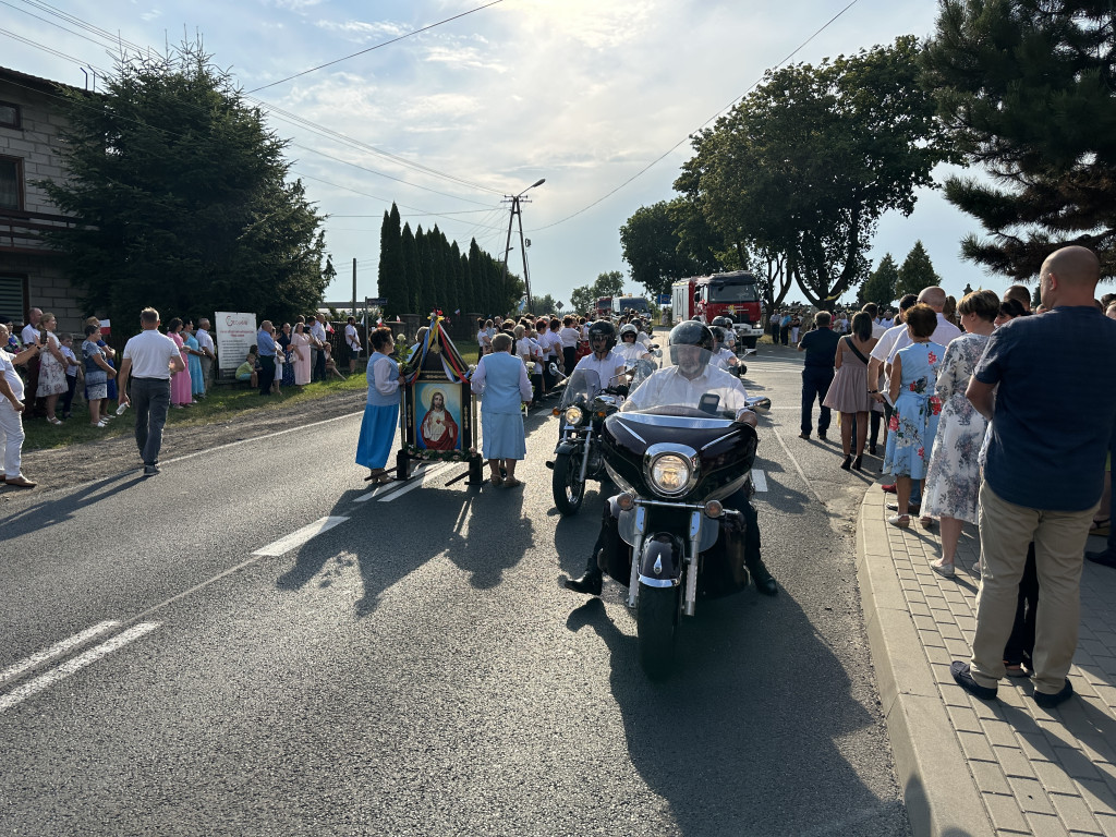 Parafia Św. Jadwigi Śląskiej w Kodrębie