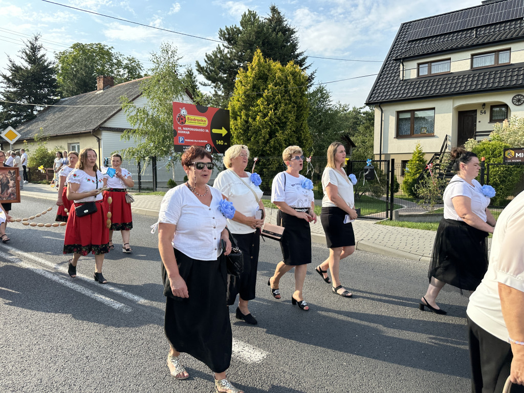 Parafia Św. Jadwigi Śląskiej w Kodrębie