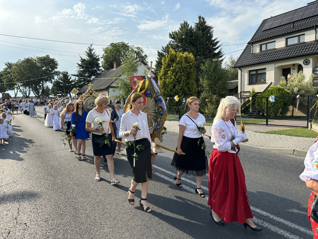 Parafia Św. Jadwigi Śląskiej w Kodrębie