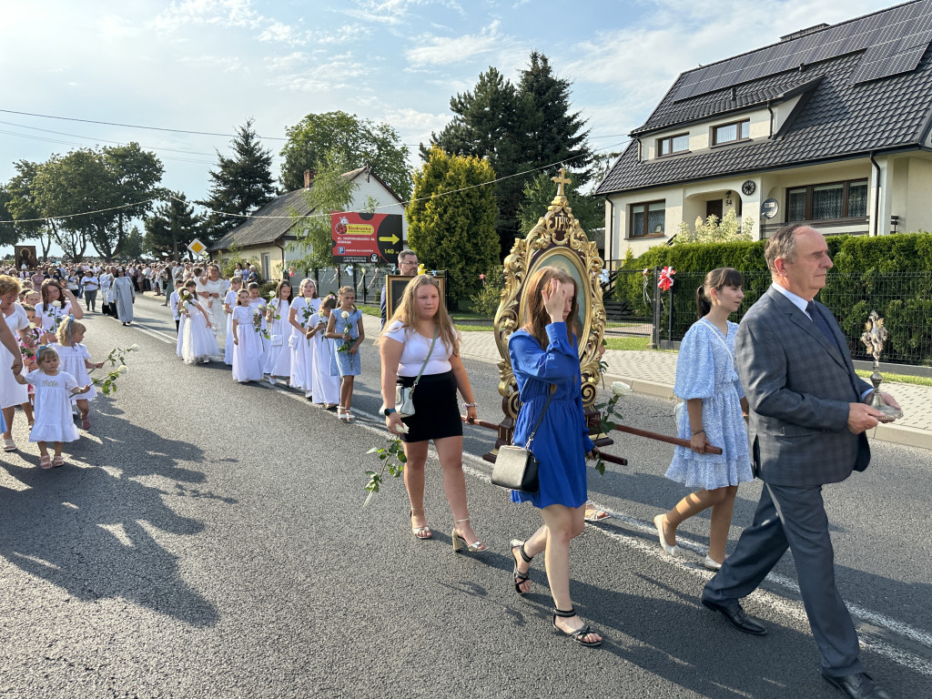 Parafia Św. Jadwigi Śląskiej w Kodrębie