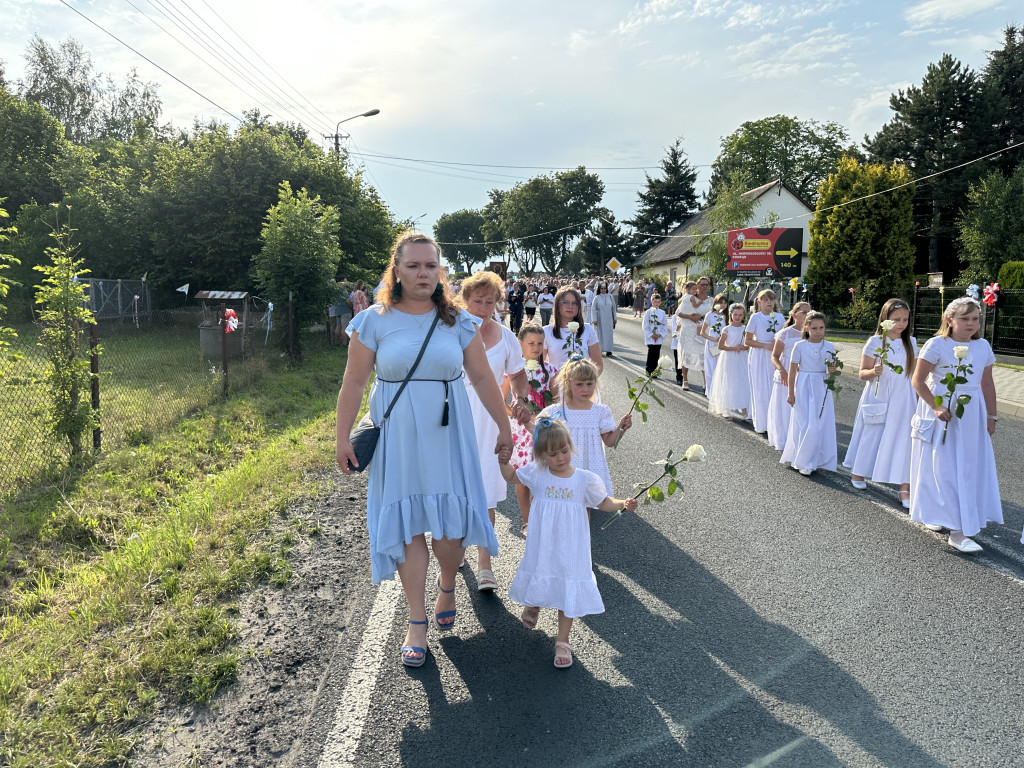 Parafia Św. Jadwigi Śląskiej w Kodrębie