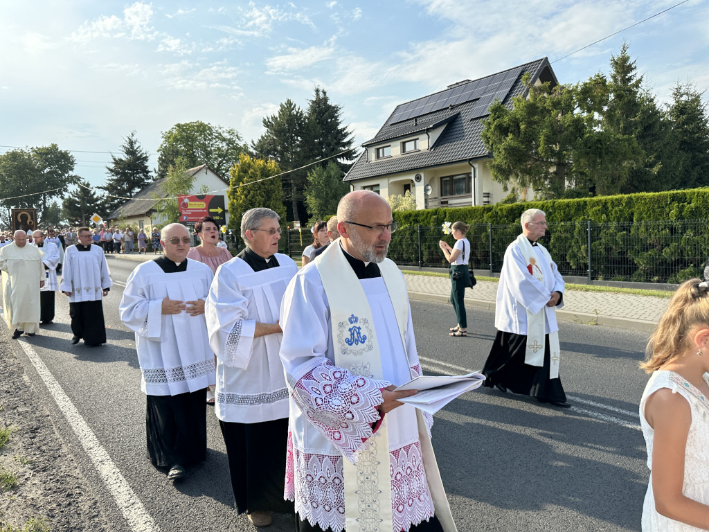 Parafia Św. Jadwigi Śląskiej w Kodrębie