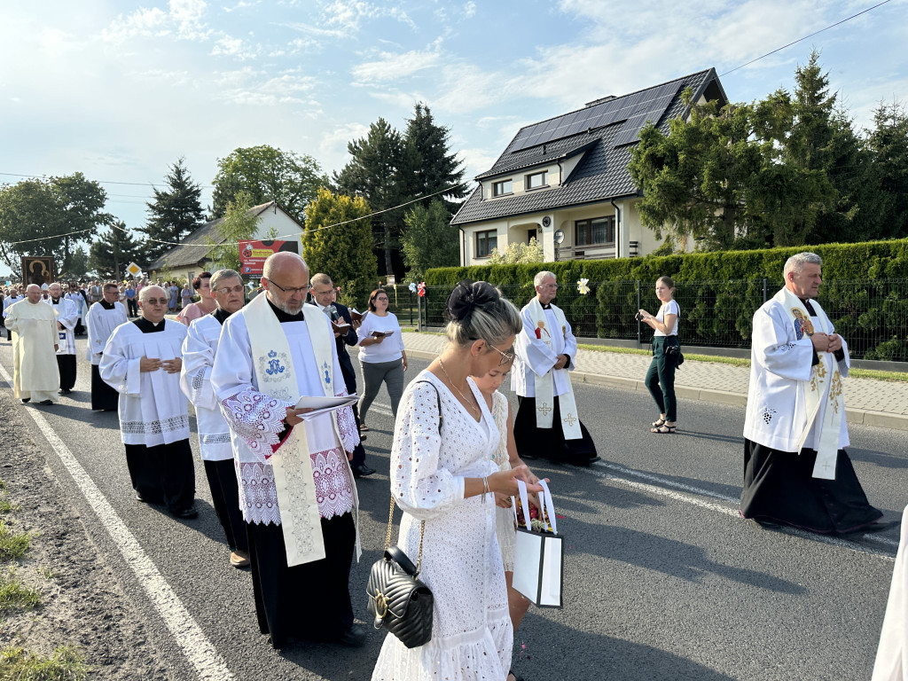 Parafia Św. Jadwigi Śląskiej w Kodrębie