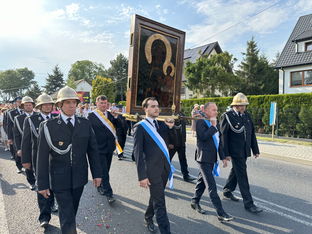 Parafia Św. Jadwigi Śląskiej w Kodrębie