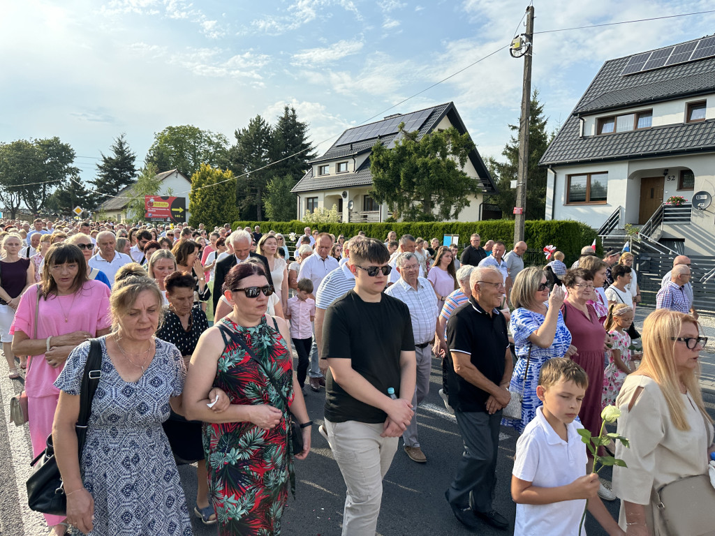 Parafia Św. Jadwigi Śląskiej w Kodrębie